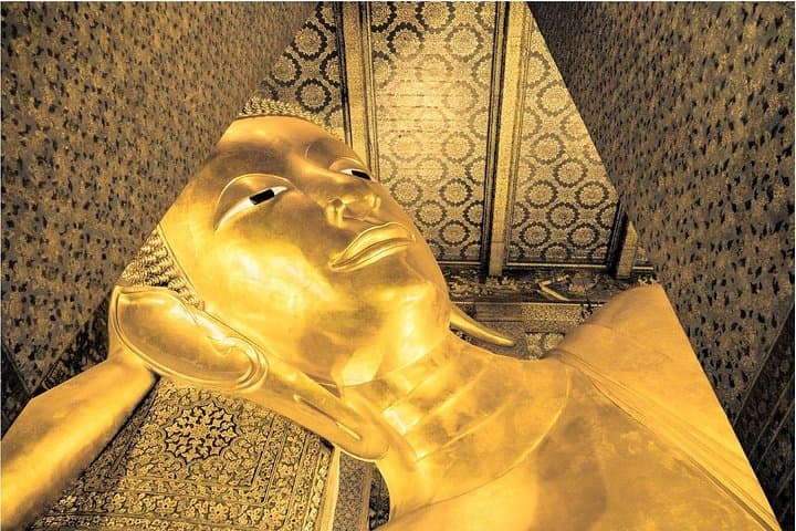 5-Hours Private Walking Tour in Bangkok with Guide