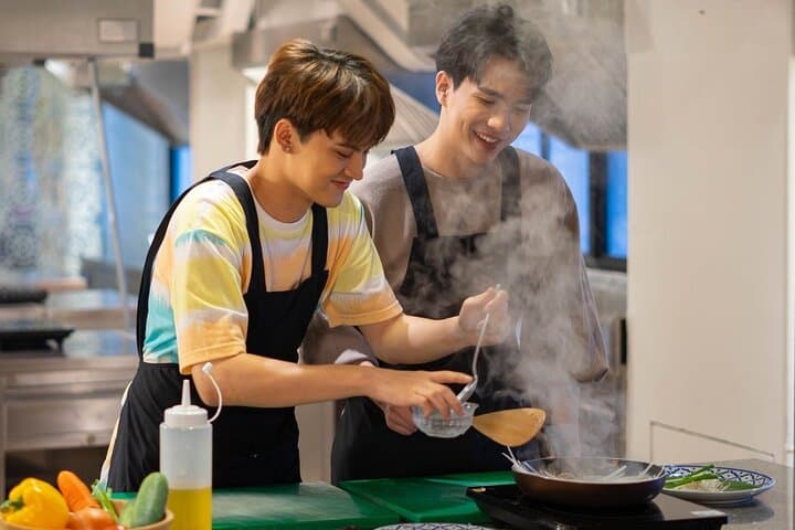 Bangkok Half-Day Cooking Class with Tuk-Tuk Pickup and Recipes