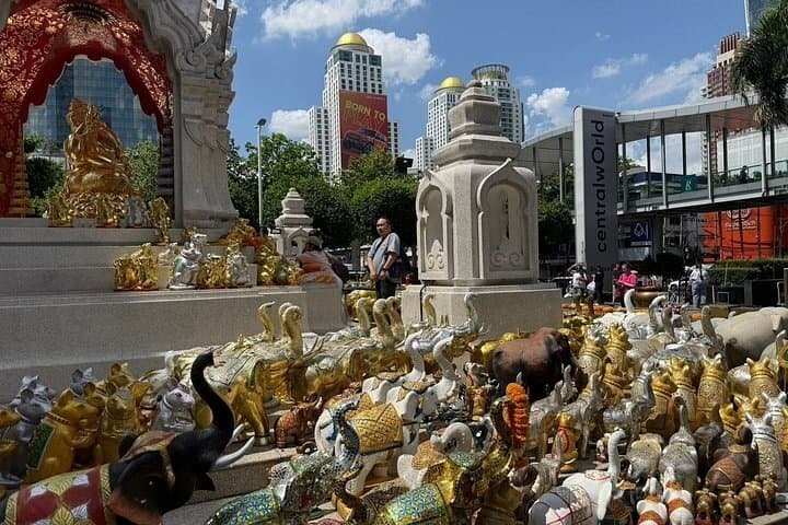 Sacred Bangkok Shrines and Spiritual Walking Tour - 6