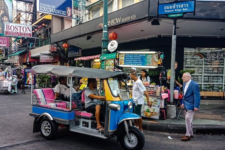 Tuk Tuk β Sreet Food in KhaoSan Min. 2 Pax required to confirm