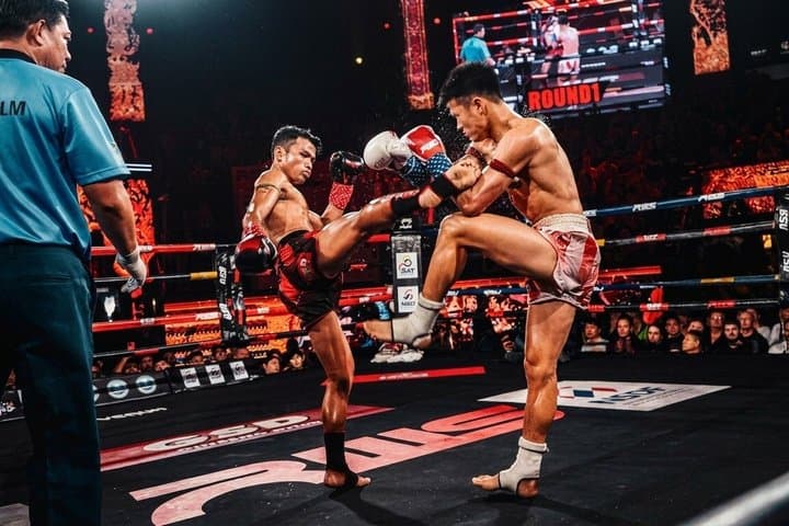 Thai Cooking Class and Muay Thai Fight Night at Rajadamnern